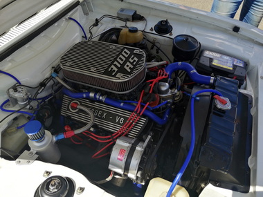 Viele verschiedene originale, gepflegte oder getunte Motoren sind zu bestaunen
Many different original, well-maintained or tuned engines can be marvelled at
De nombreux moteurs diffrents, originaux, entretenus ou tuns, peuvent tre admirs